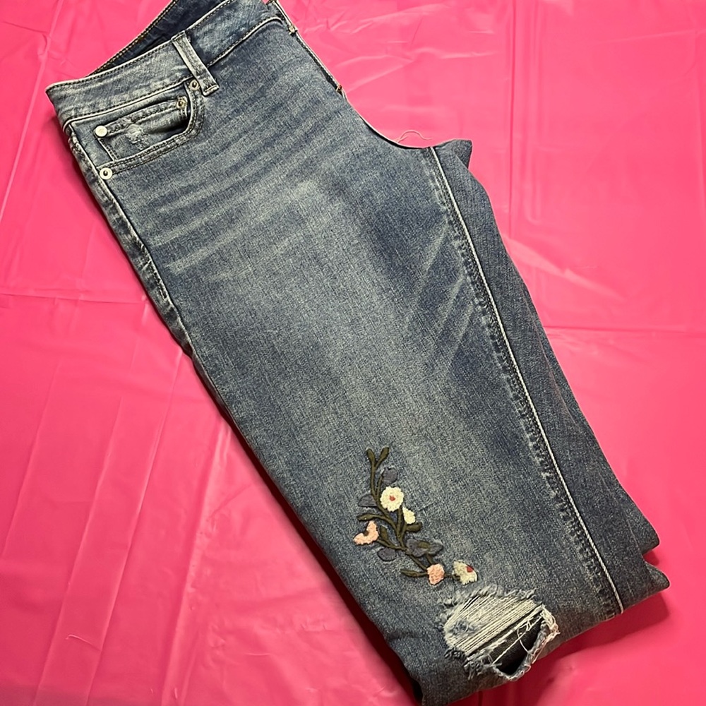 Women’s lucky brand Lolita skinny size 4/27